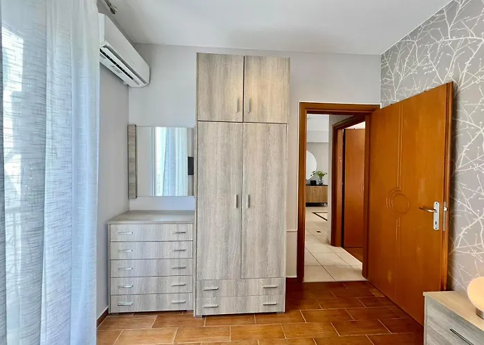 P Deluxe Suites B3